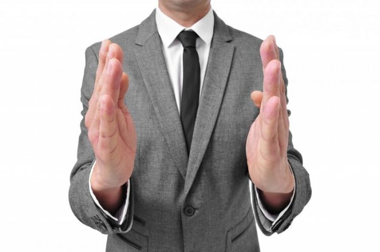 Мужчина хочет увеличить размер члена